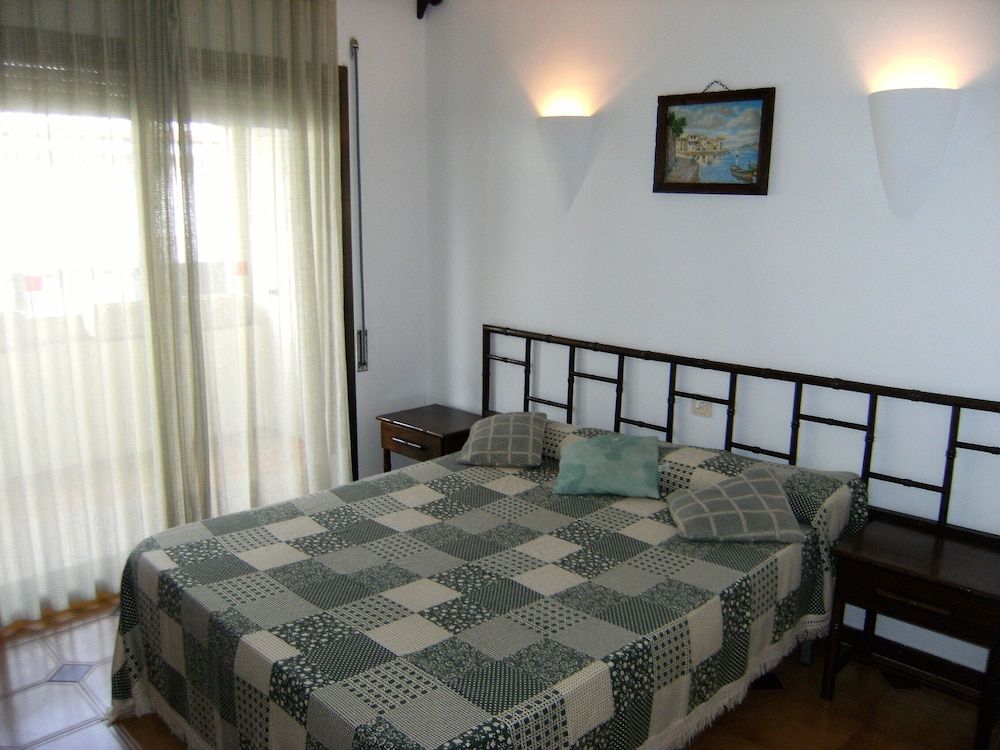 Apartment, 2 Bedrooms (064-B)