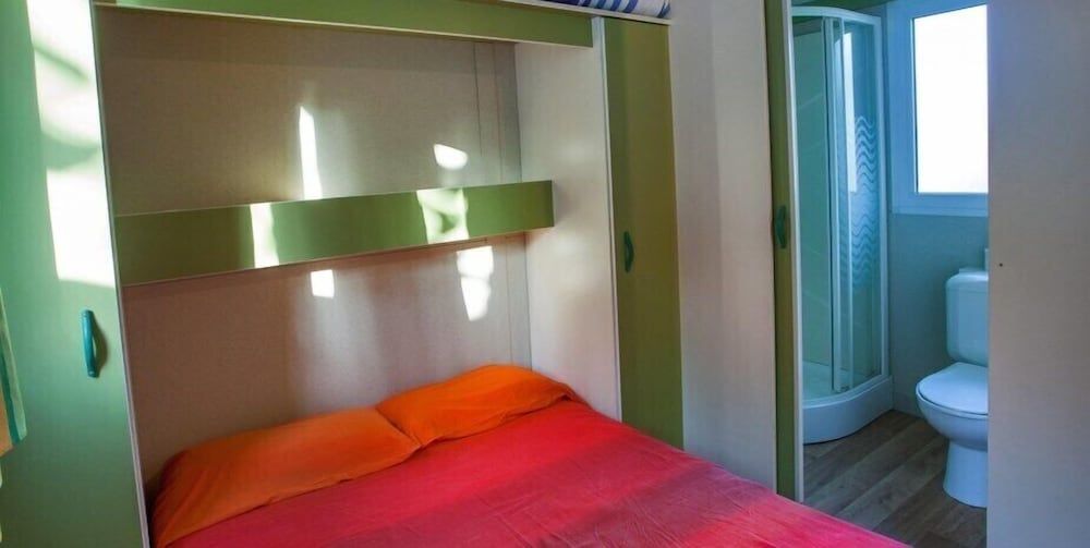 Standard Bungalow (Verde)