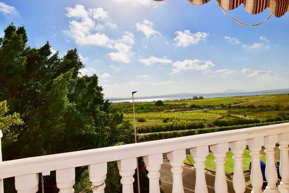 Apartment, 2 Bedrooms, Terrace, Garden View
