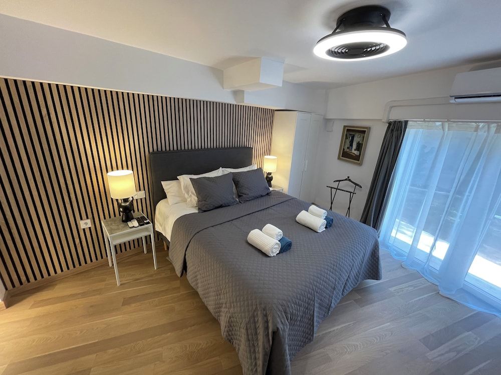 Annas Garden 3. Ira - Deluxe Double Room (2adult+2child) 2