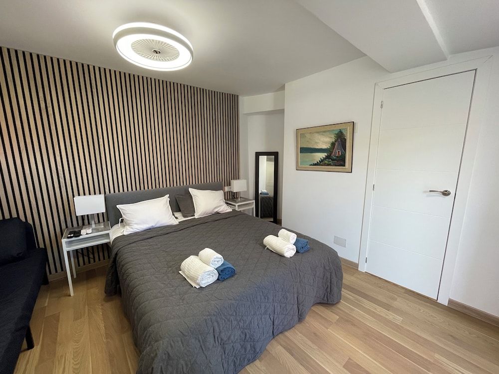 Annas Garden 7. Patrik - Deluxe Double Room (2adults+1child)