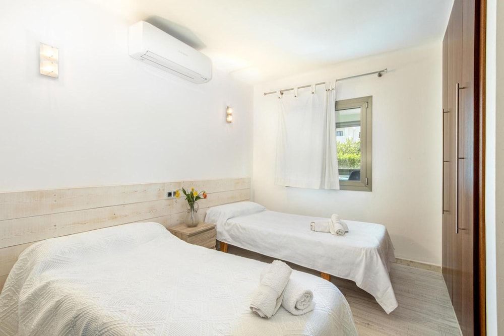 Family Apartment, 2 Bedrooms, Pool View