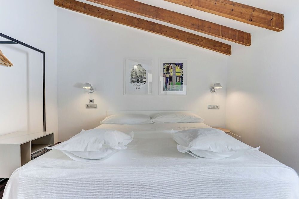 Basic Double Room