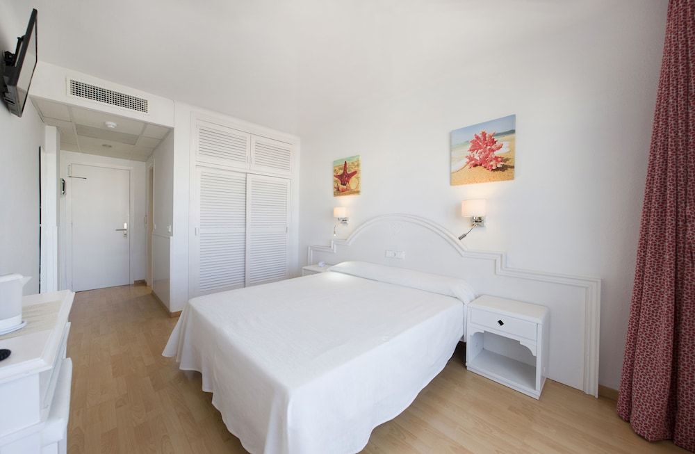 Double Room, Balcony