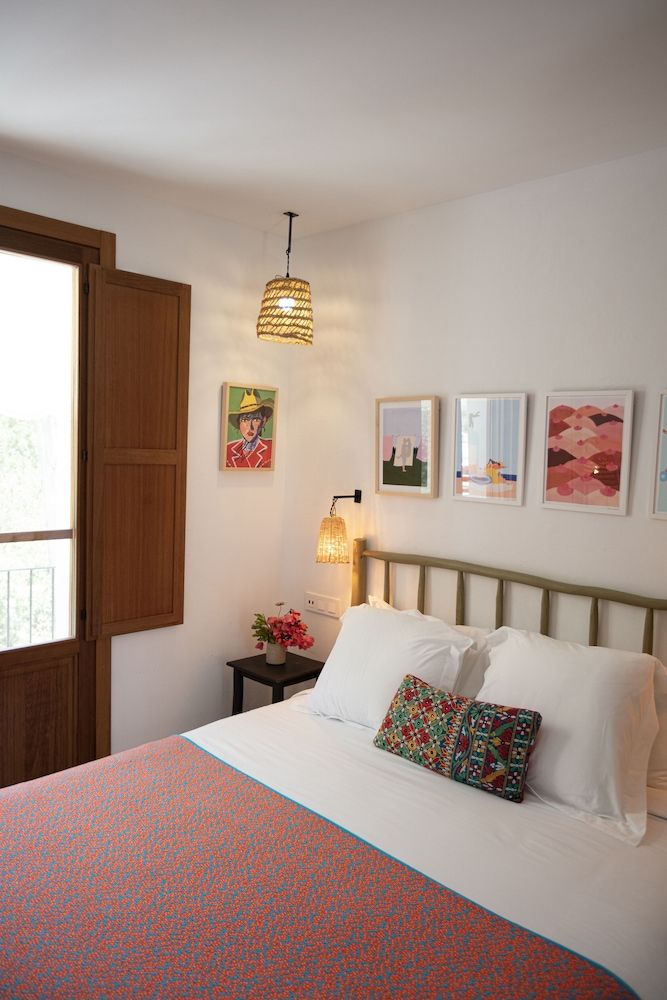 Hostal Mar y Sal Deluxe Double Room 2