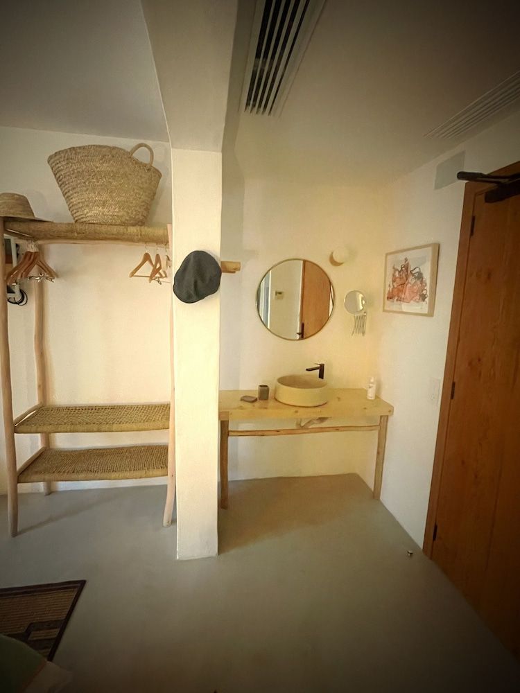 Hostal Mar y Sal Deluxe Double Room 30