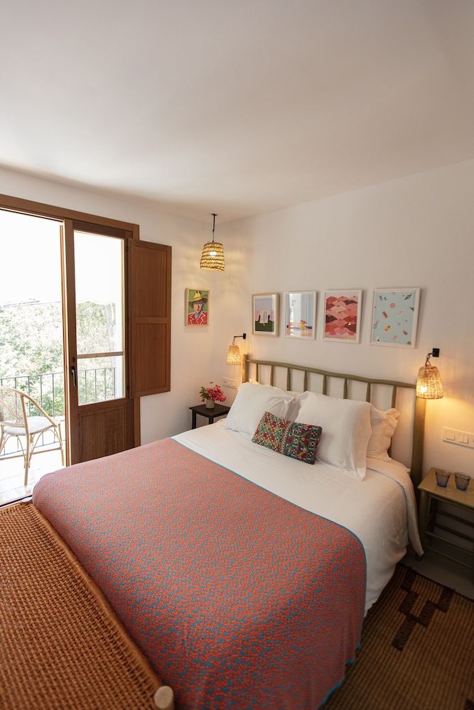 Hostal Mar y Sal Deluxe Double Room 5