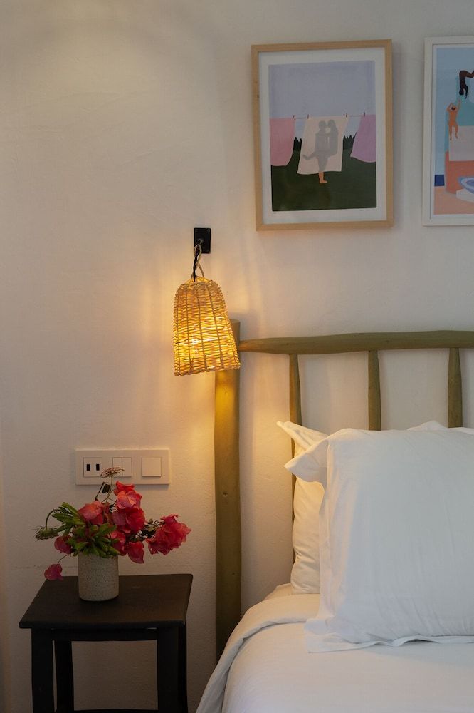 Hostal Mar y Sal Deluxe Double Room 6