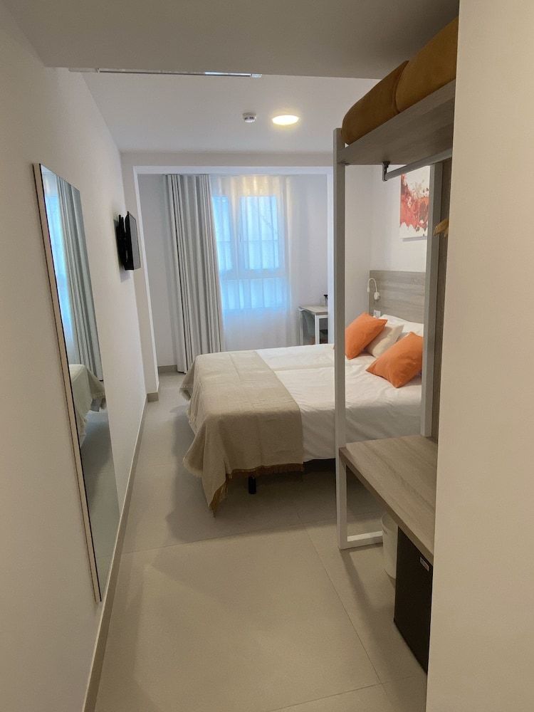 Hotel Sunna Benicassim Basic Double or Twin Room 3