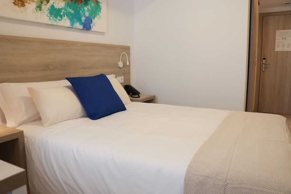 Hotel Sunna Benicassim Deluxe Double or Twin Room 4