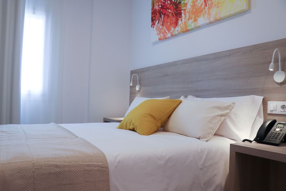 Hotel Sunna Benicassim Basic Double or Twin Room