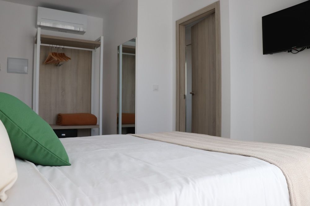 Hotel Sunna Benicassim Deluxe Double or Twin Room 3