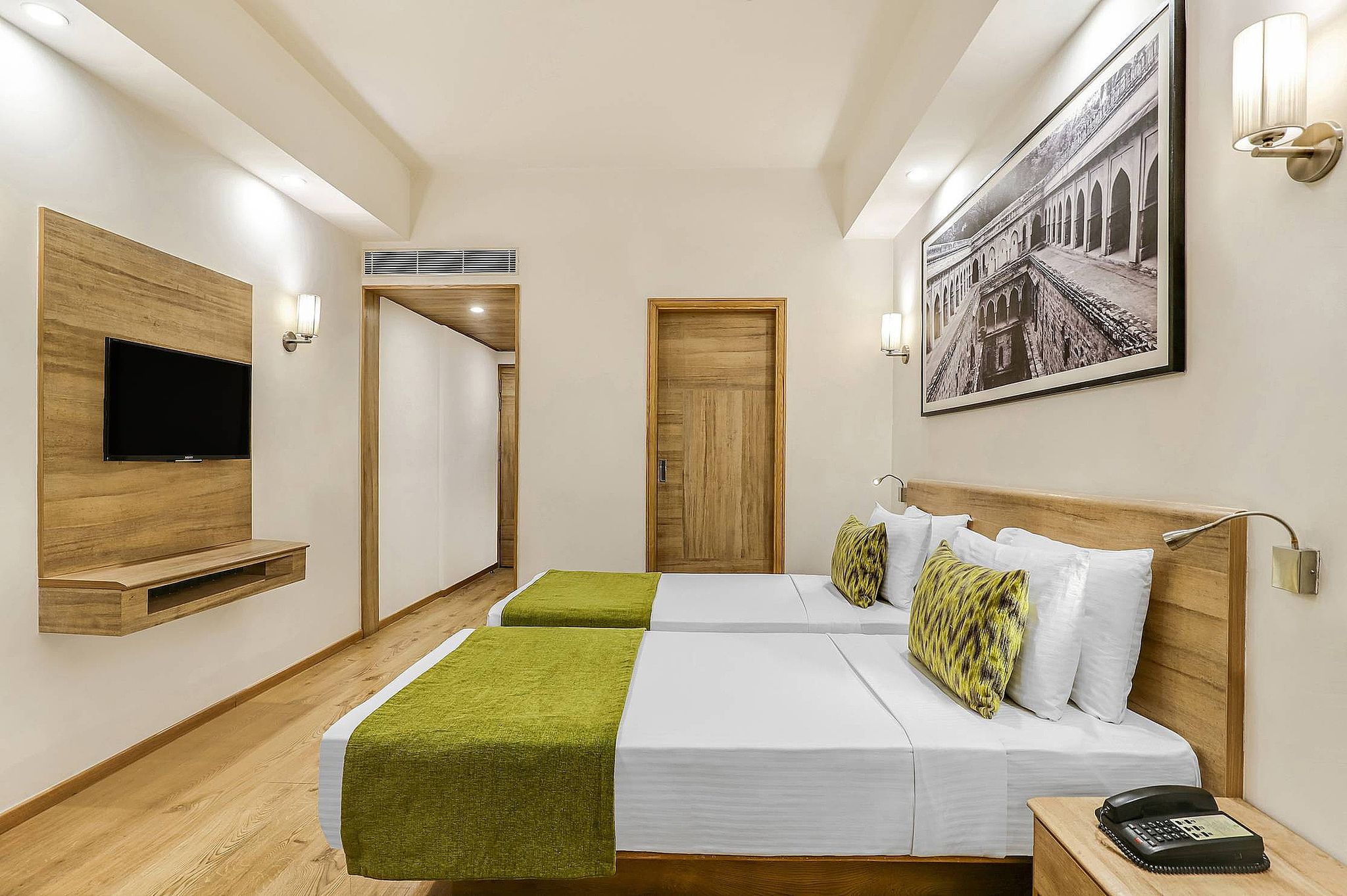 Lemon Tree Premier, City Center, Gurugram Executive King or Queen or Twin Room 3