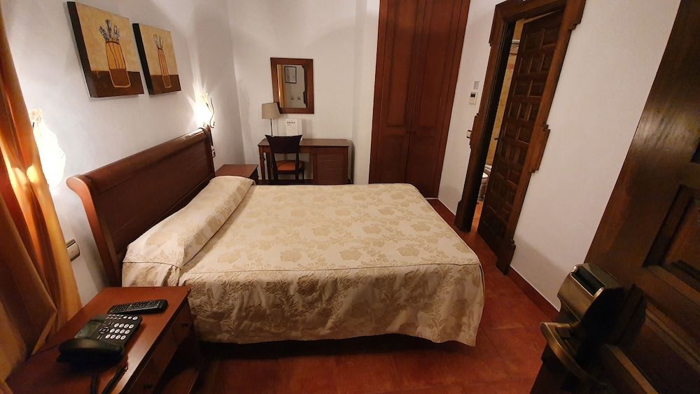 Hotel Coso Viejo Double or Twin Room (Interior) 3