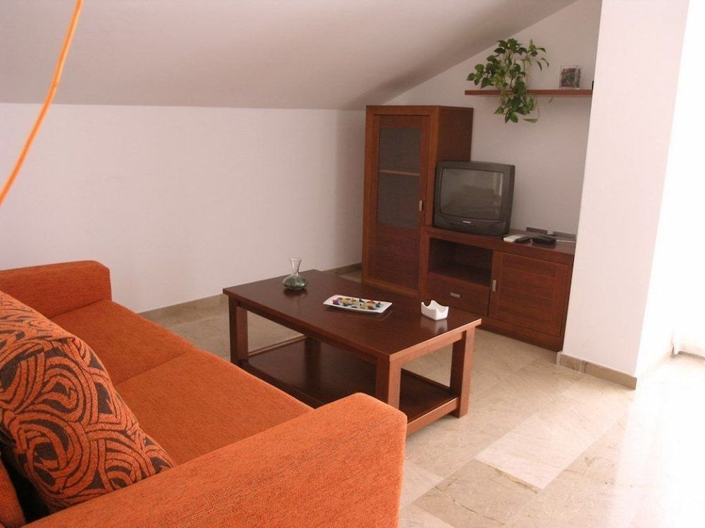 Apartamentos Aixa II Standard Studio, 1 Bedroom, Accessible, Kitchen 21
