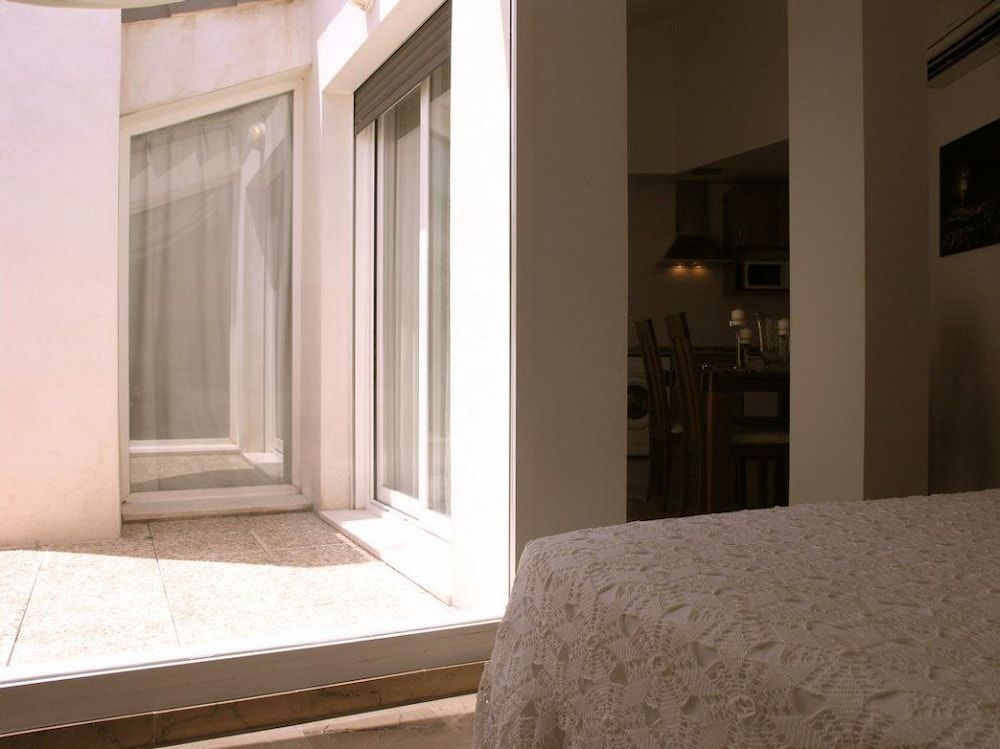 Apartamentos Aixa II Standard Studio, 1 Bedroom, Accessible, Kitchen 16