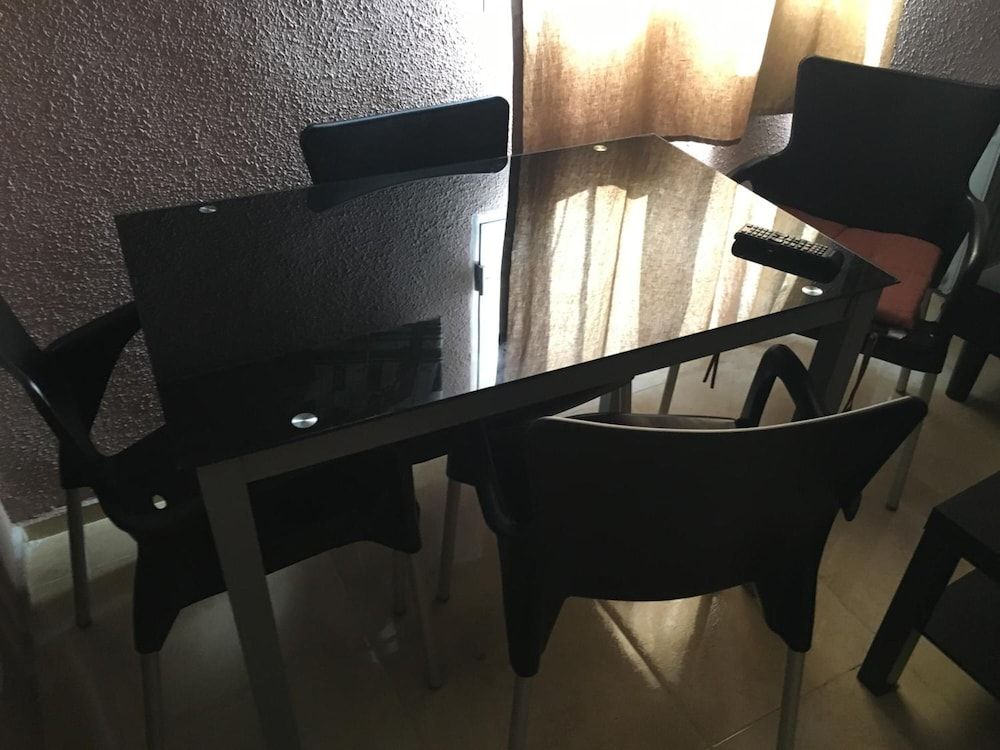 undefined Reina Victoria Apartments & Suite 4