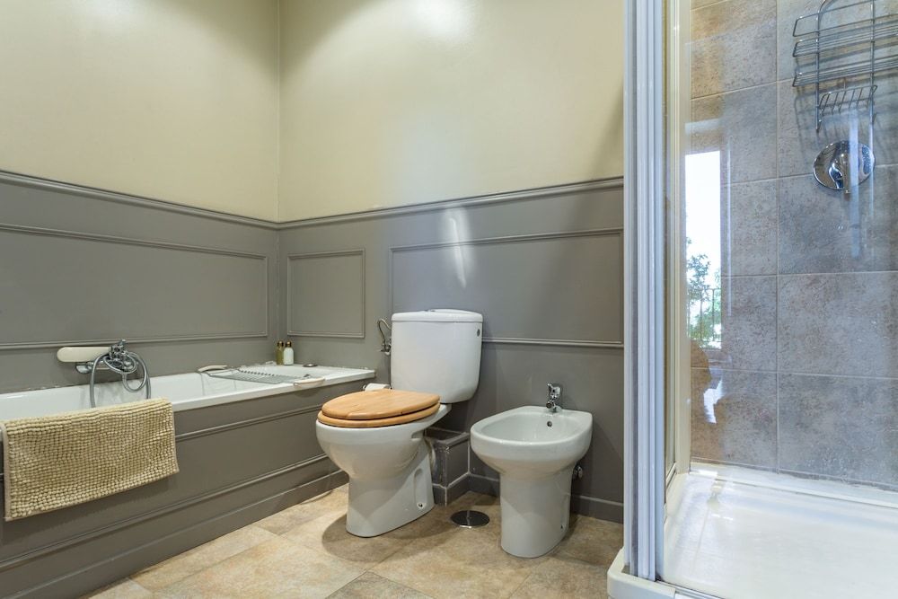 Palacio Real Apartment, 3 Bedrooms 10