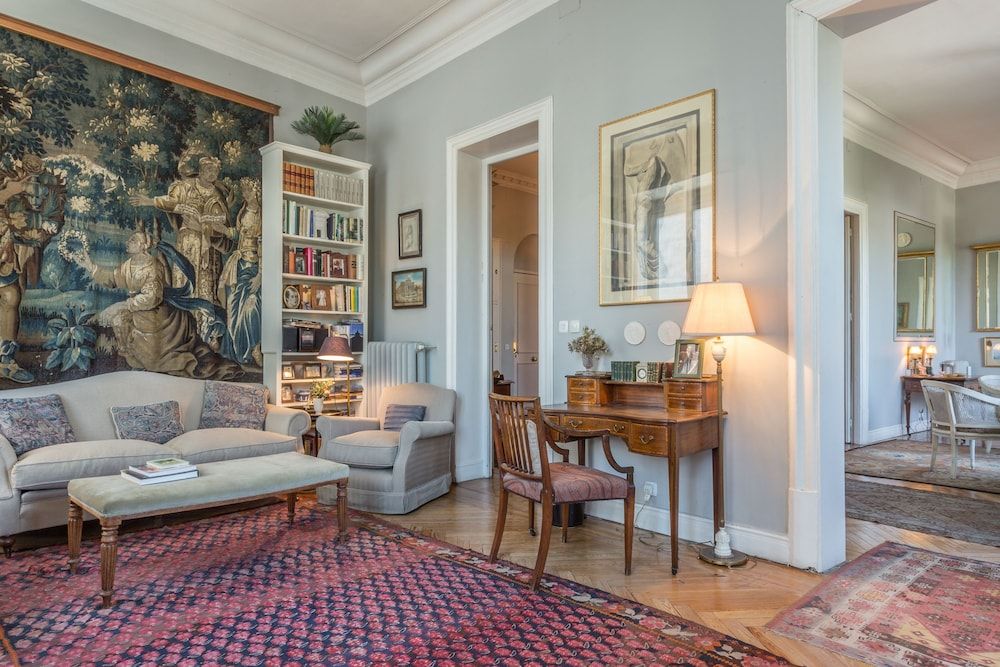 Palacio Real Apartment, 3 Bedrooms 12