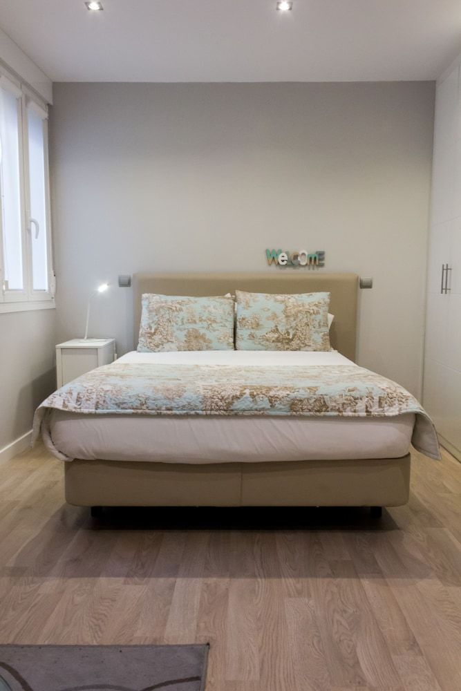 Arenal Suites Preciados Standard Apartment, 1 Bedroom (A) 4