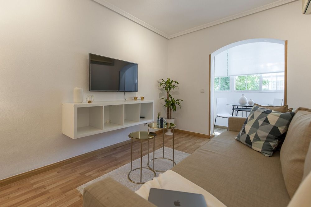 Ifema - Aeropuerto Design Apartment, 2 Bedrooms, City View 32