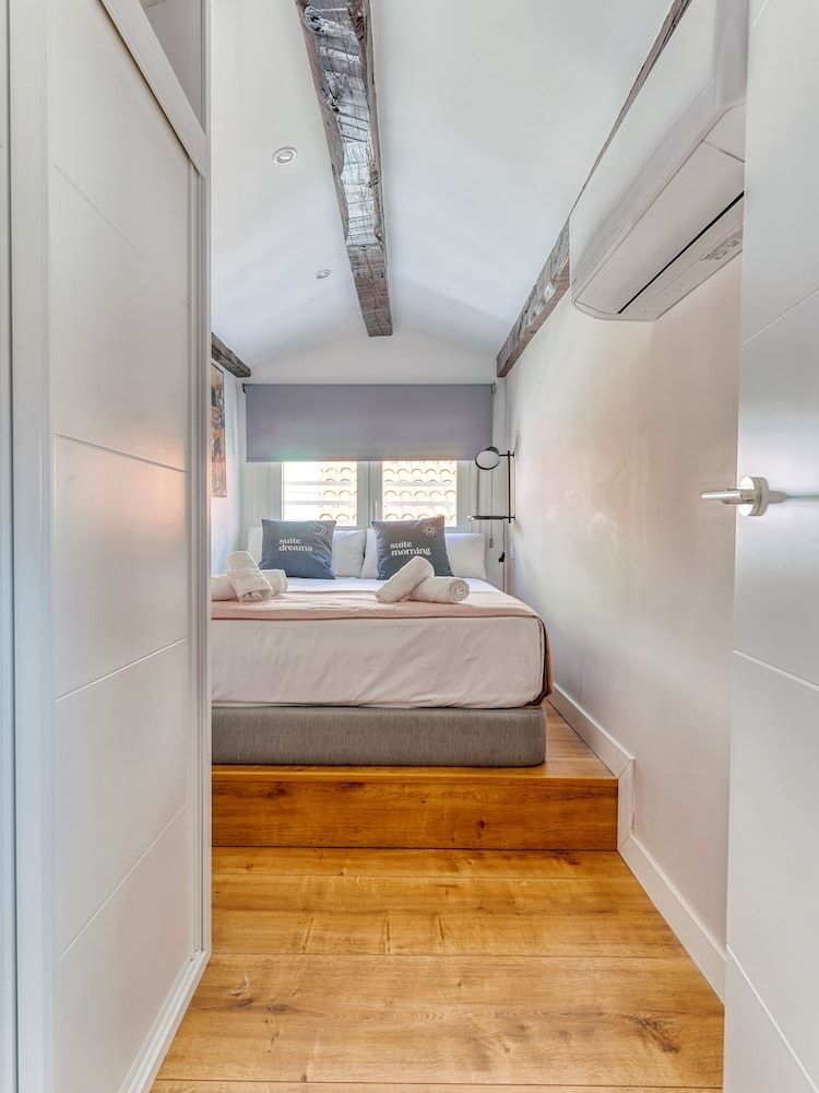 undefined limehome Madrid C. de Fomento