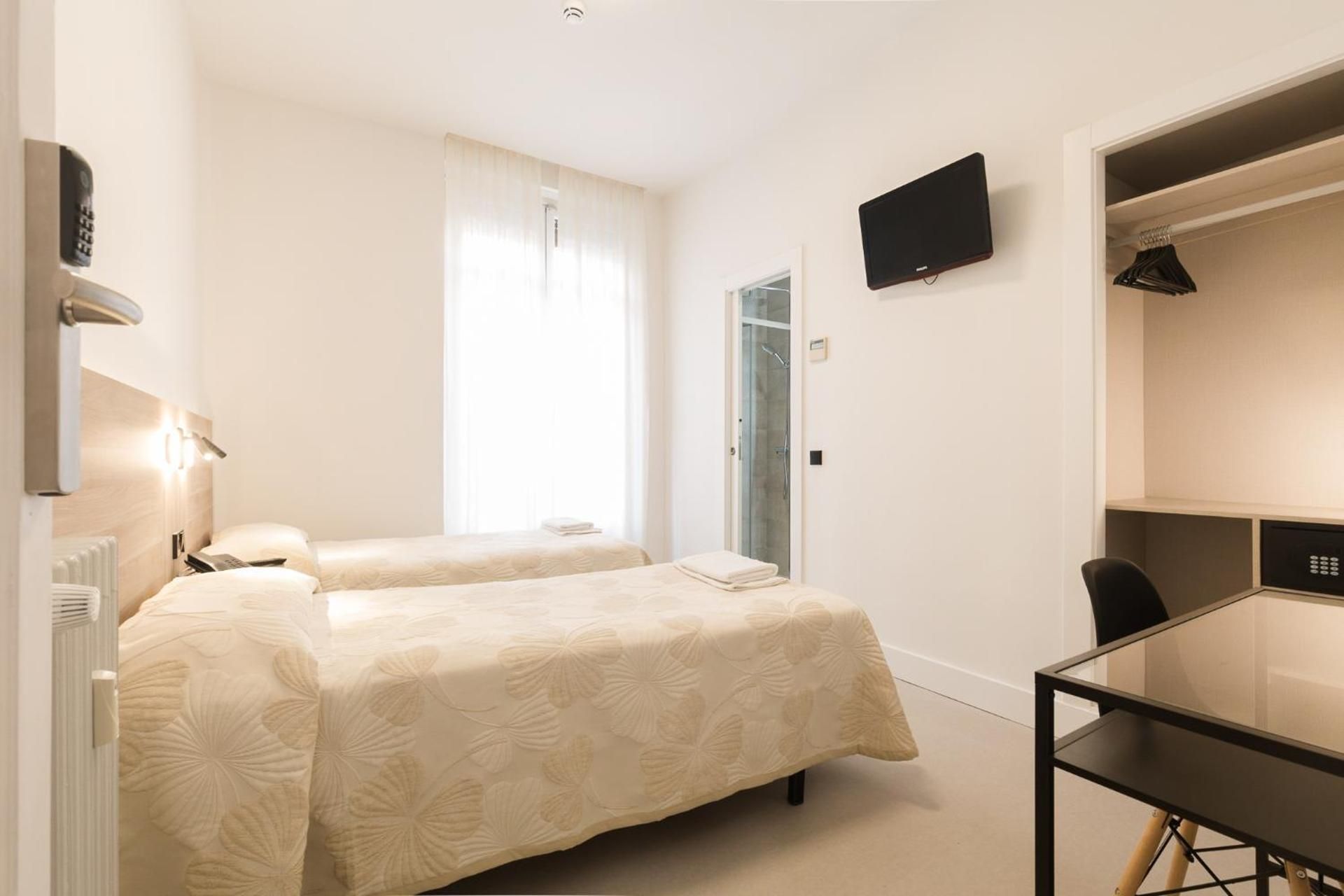 Hostal Excelsior Twin 2