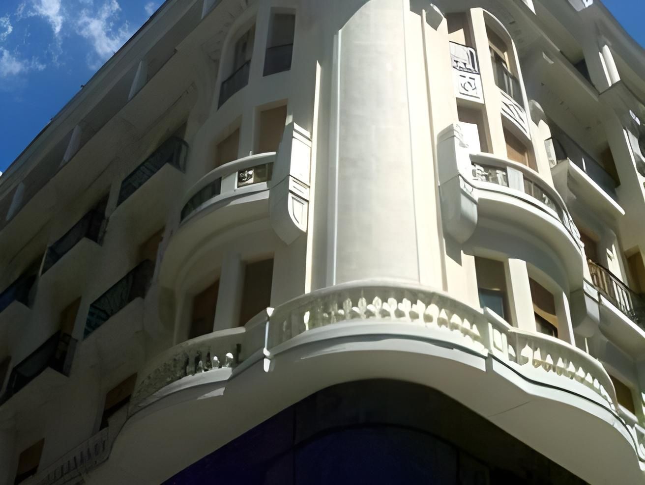 undefined Hostal Excelsior 3