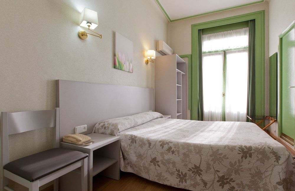 undefined Hostal Andorra 3