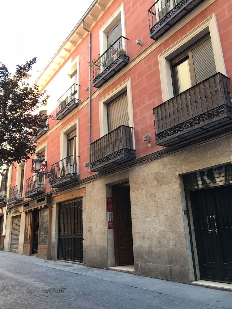 undefined Hostal Internacional 3