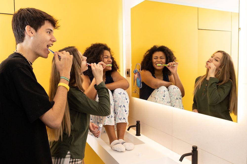 Petit Hostel Palacio Real Private Quadruple Room 7