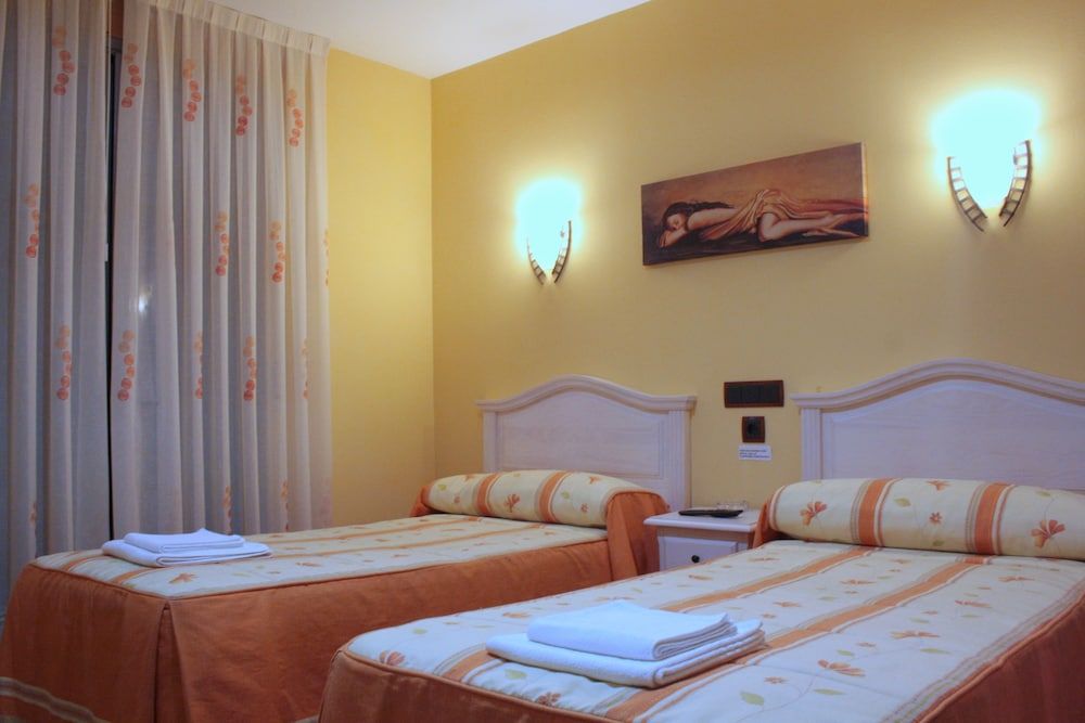 undefined Hostal Regio 6