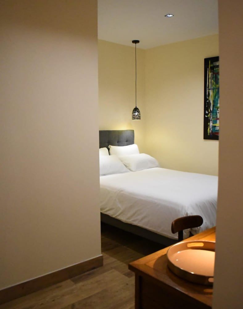 undefined PACOROOMS 7