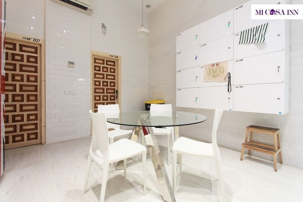 Mi Casa Inn - Residencia Gran Vía - Hostel Suite Terrace Silver 8