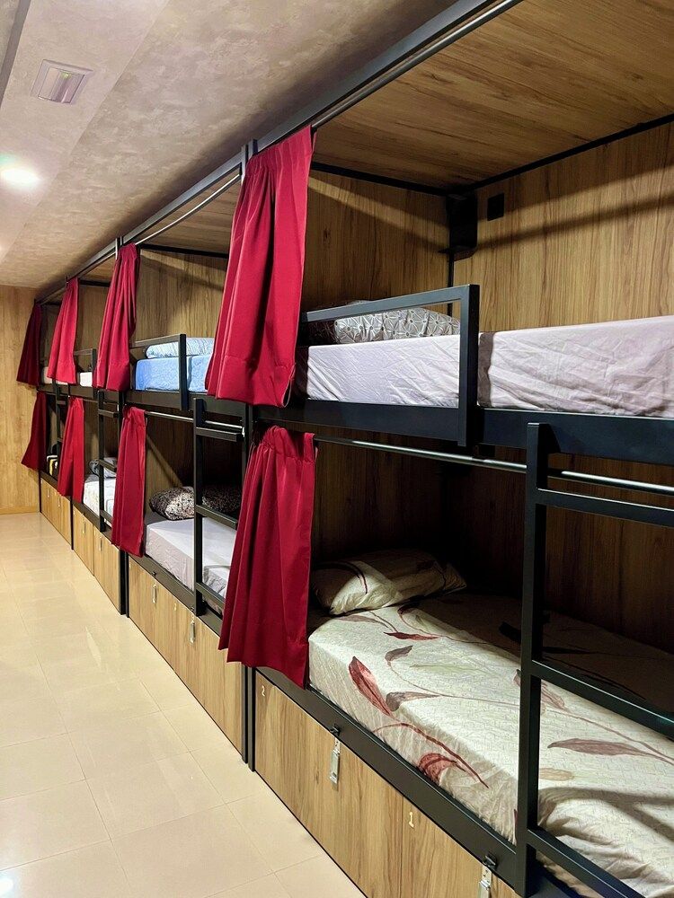 undefined El Descanso 6