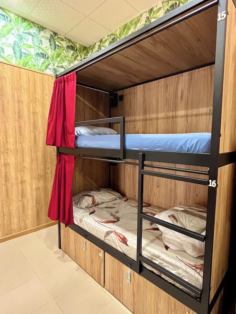 undefined El Descanso 5