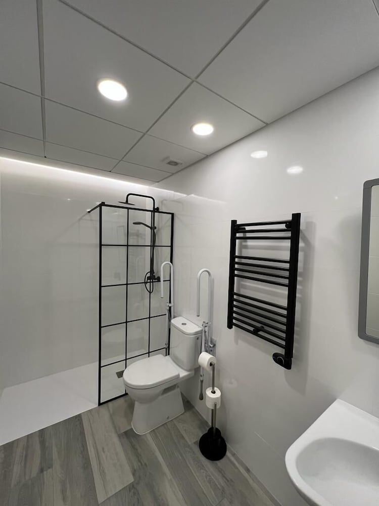 undefined CH Tanez Carolina 7