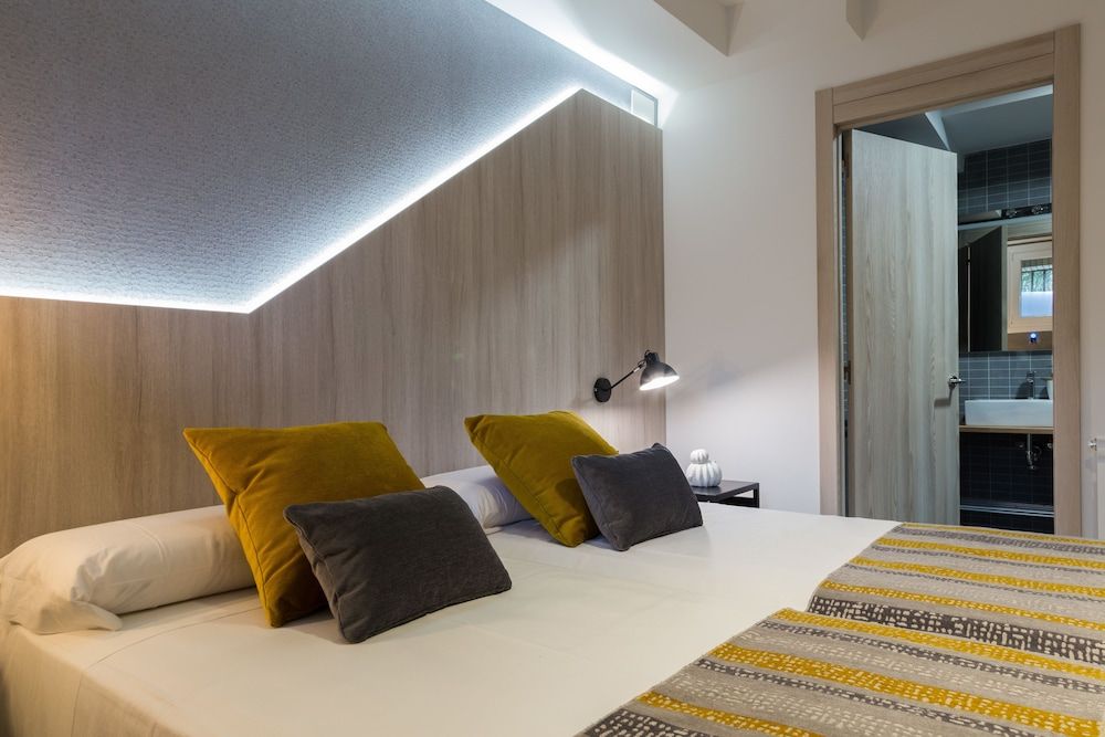 Hotel Onyarbi Family Quadruple Room (Bunkbed) 11