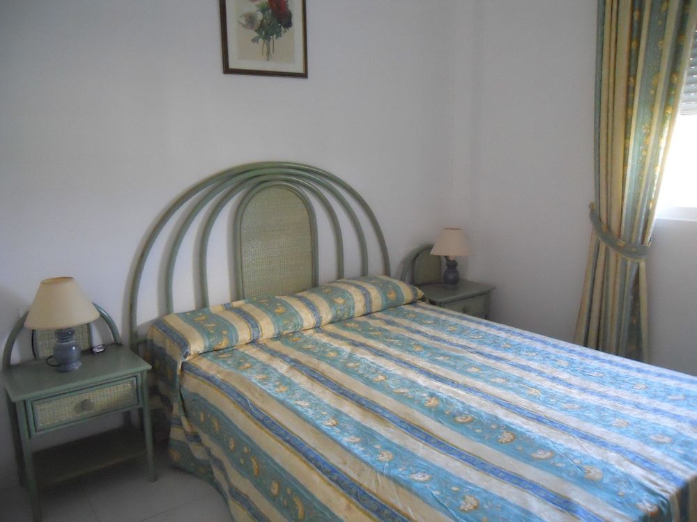 Apartment, 3 Bedrooms, Pool View