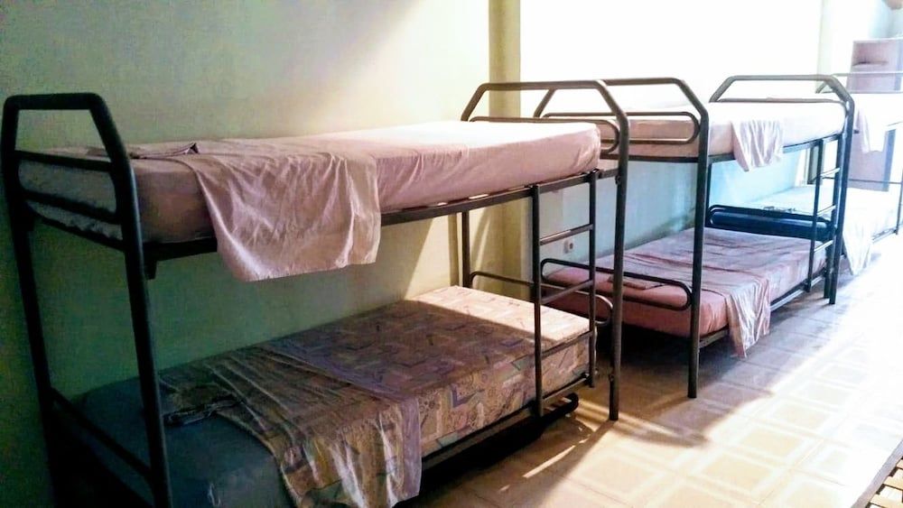 Shared Dormitory, Men only (1 bed in 14 Bed Dorm)