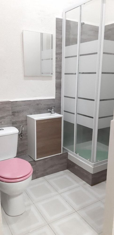 Double Room (4)