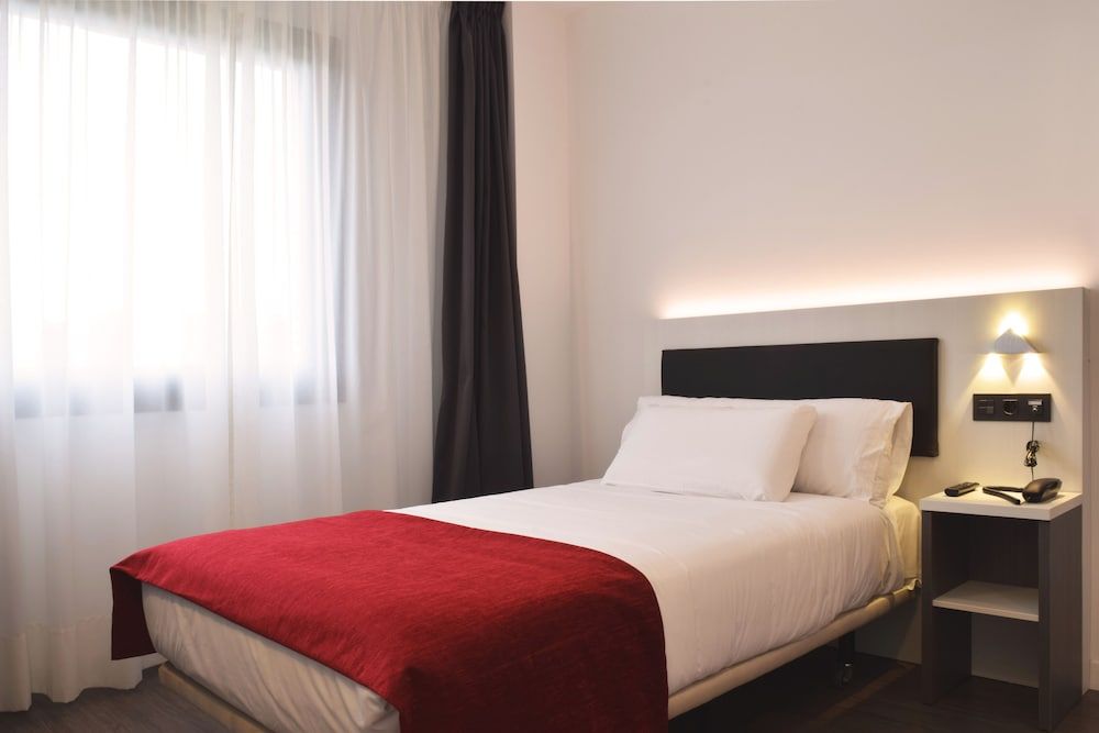 Hotel New Bilbao Airport Single Room 4