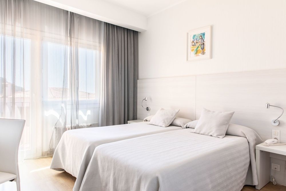 Triple Room, Balcony