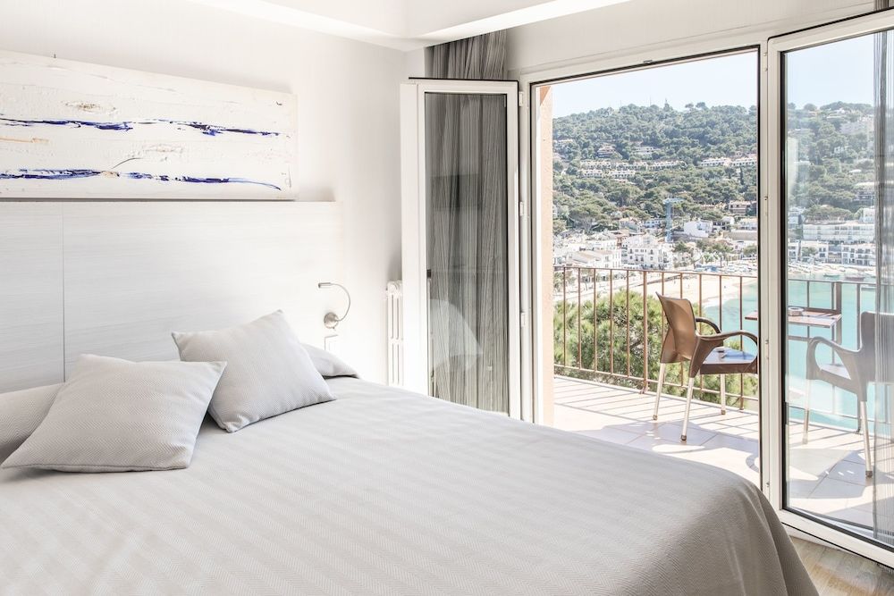 Double or Twin Room, Sea View (Especial)