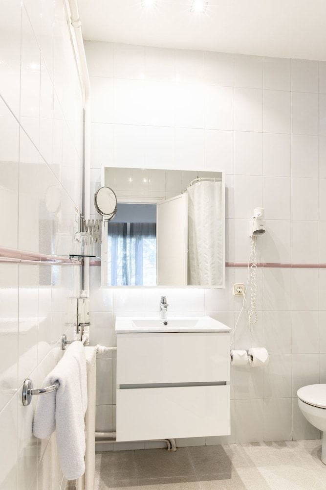 Economy Single Room, Balcony