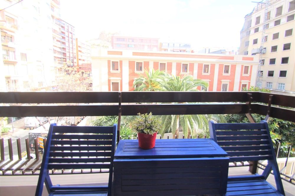 Apartamento CasaTuris Teatro Principal Apartment, 3 Bedrooms, Balcony 9