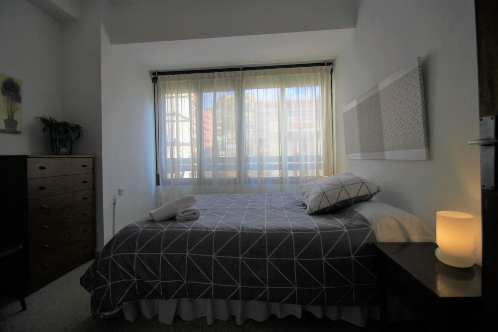 Apartamento CasaTuris Teatro Principal Apartment, 3 Bedrooms, Balcony 4