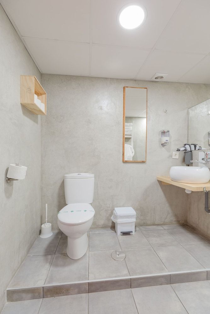 Tomate Rooms Loft No Kitchen 6