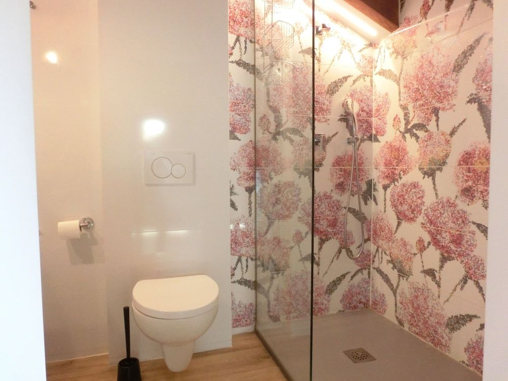 Hotel Les Monges Palace Boutique Family Room 4