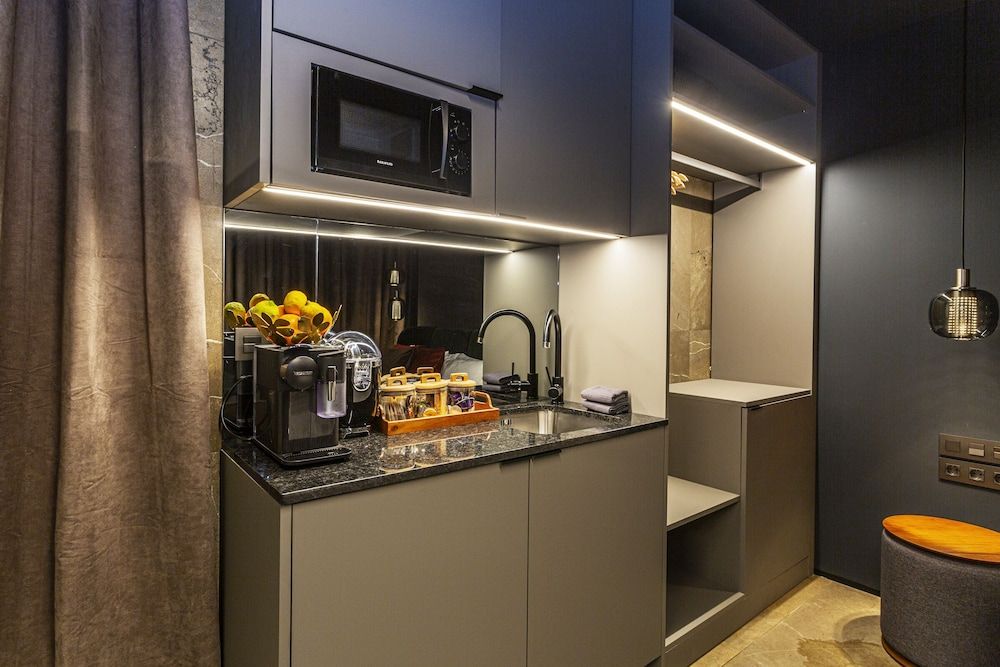 Apartaestudios Evolution Luxury Standard Double Room 8